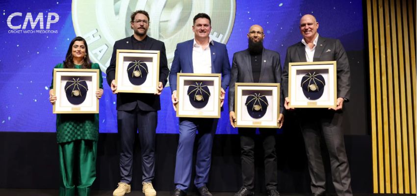 Dhoni Mir Hayden Among ICC Hall of Fame Inductees