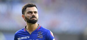 Amir calls Kohli best human amid handshake drama